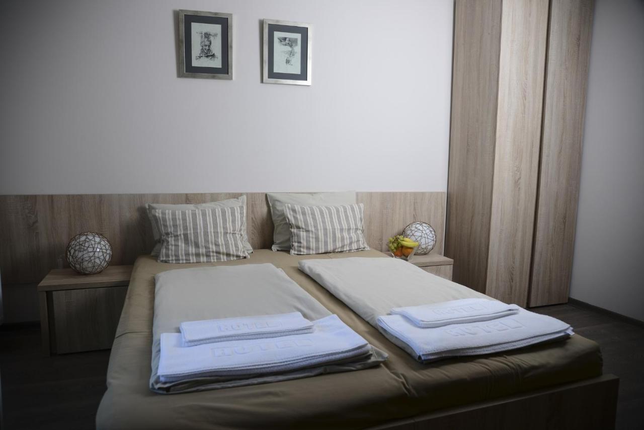 Heba Hotel Divcibare Ngoại thất bức ảnh
