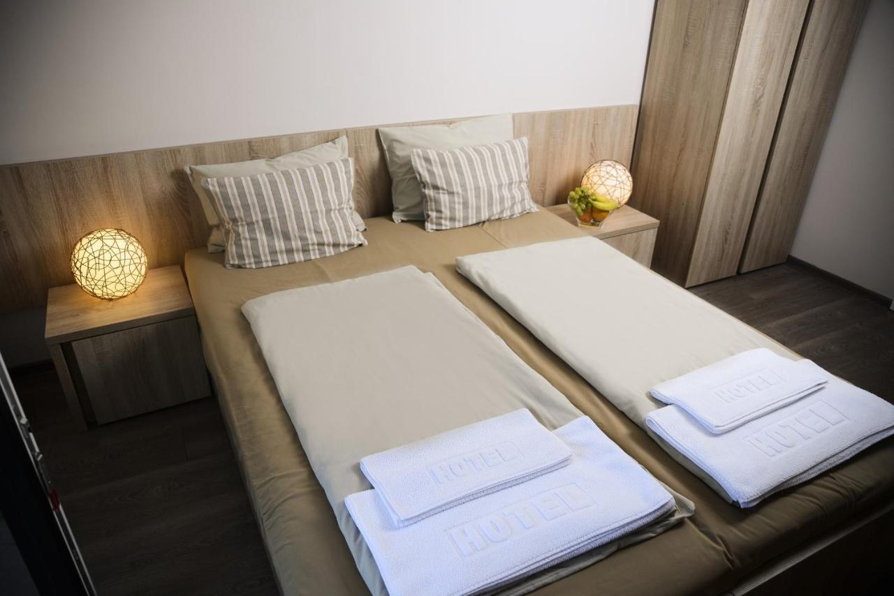 Heba Hotel Divcibare Ngoại thất bức ảnh
